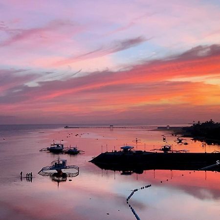 Sugarsea Inn & Dive Shop Мактан Екстер'єр фото