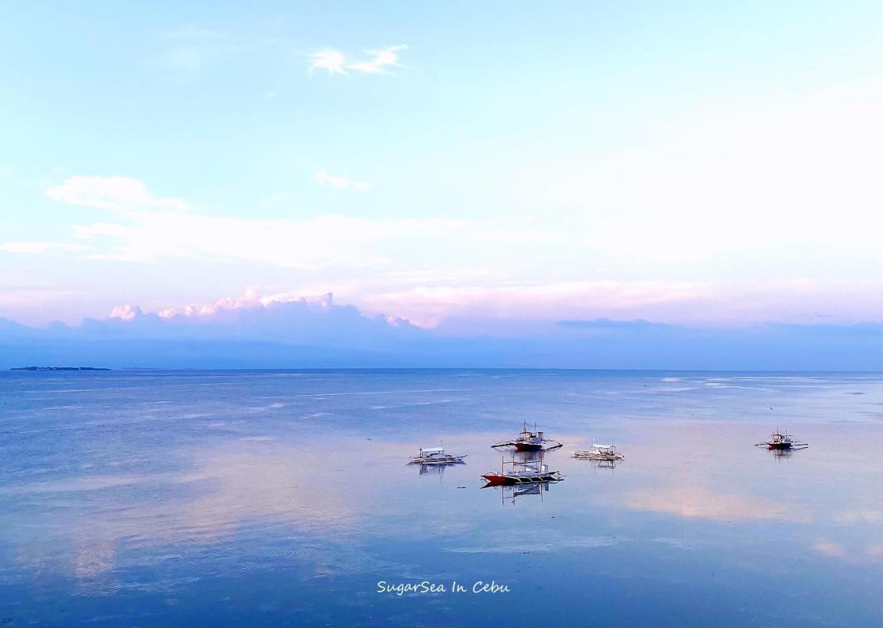 Sugarsea Inn & Dive Shop Мактан Екстер'єр фото
